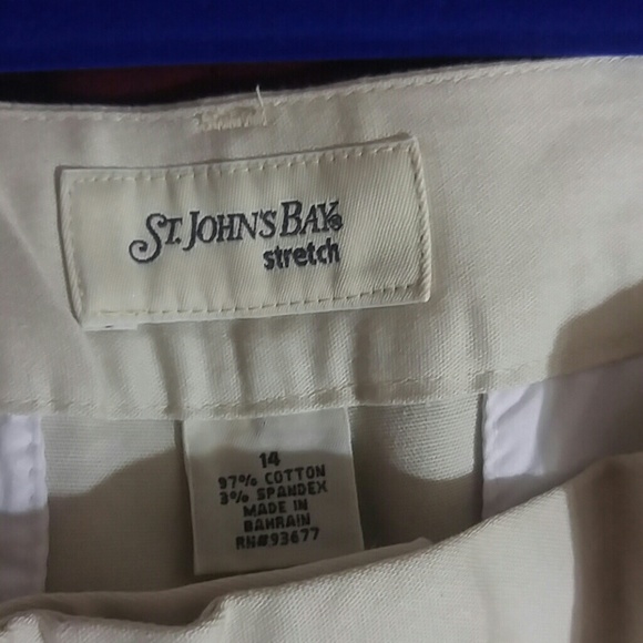 St. John's Bay capri - Picture 3 of 3